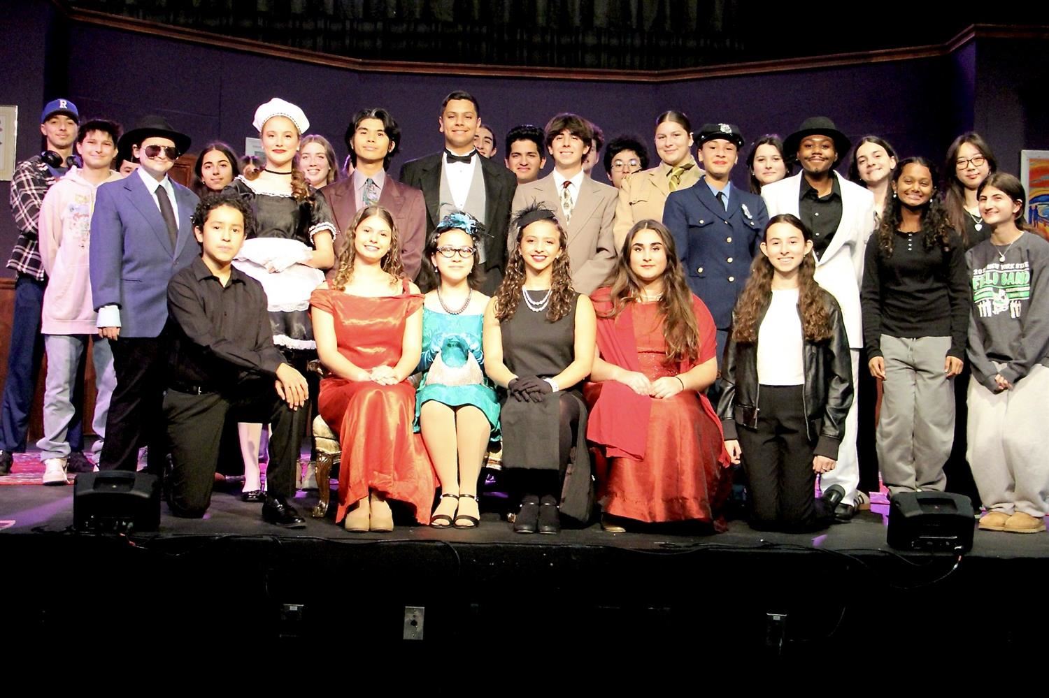  Cast & Crew of Clue